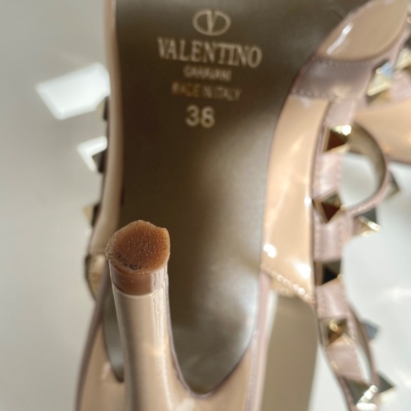 VALENTINO GARAVANI Rockstud Patent Leather Strap Pumps - Picture 6 of 11